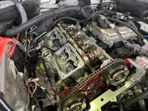 ＢＭＷＦ１３系５２３ｉツーリングオイル漏れ修理
