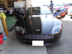 アストンマーティンＶ８ヴァンテージ ６ＭＴ 納車