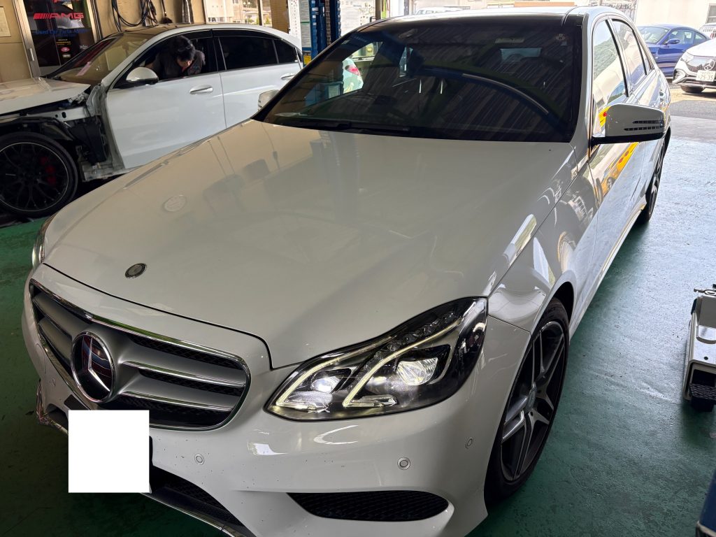 メルセデスベンツＥ３５０ブル―テックタイヤパンク 燃料フィルター交換