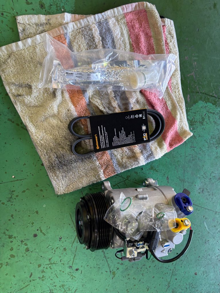 ＢＭＷ ５２５Ｉツーリングエンジンベルト切れ入庫